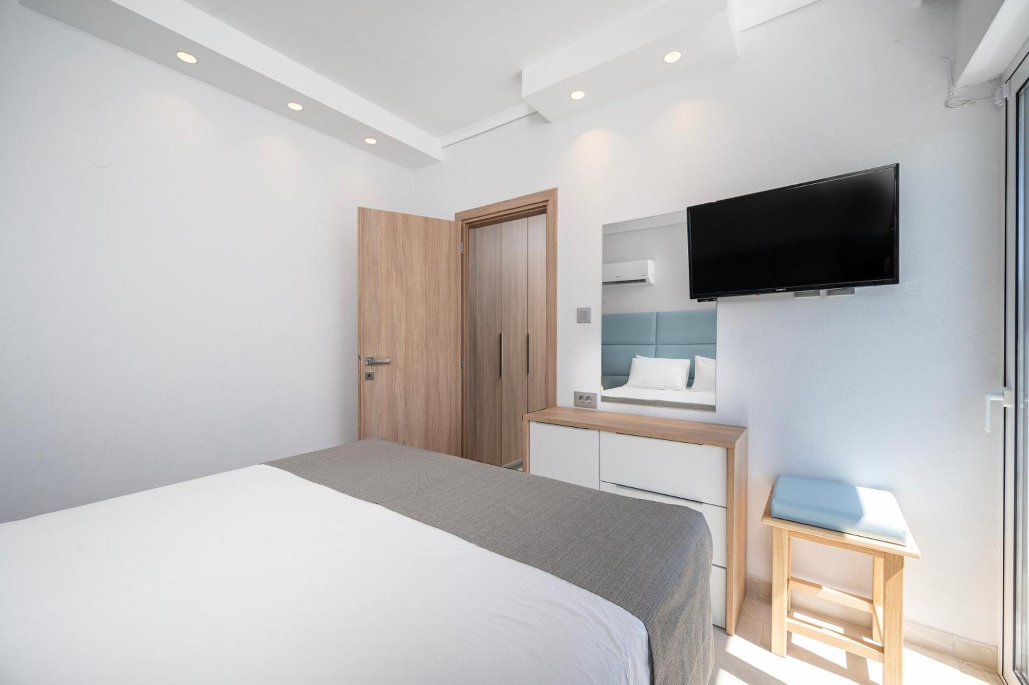 Poseidon Deluxe Apartments Кос Екстериор снимка